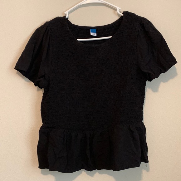 Old Navy Tops - Old Navy Flutter Short Sleeve Crew Neck Smocked Top Size Large